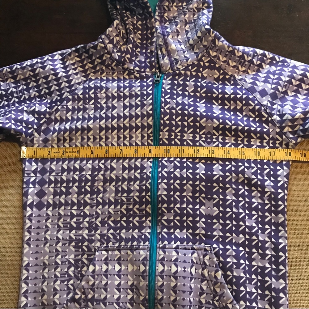 Under Armour Geometric Print Jacket - EUC - Picture 5 of 8